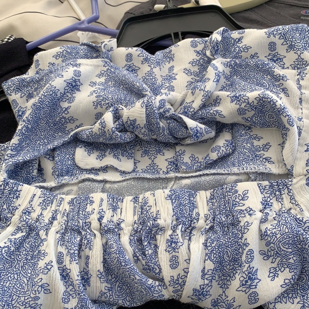 Unbranded Blue/White Pattern Tie Back Spaghetti S… - image 8